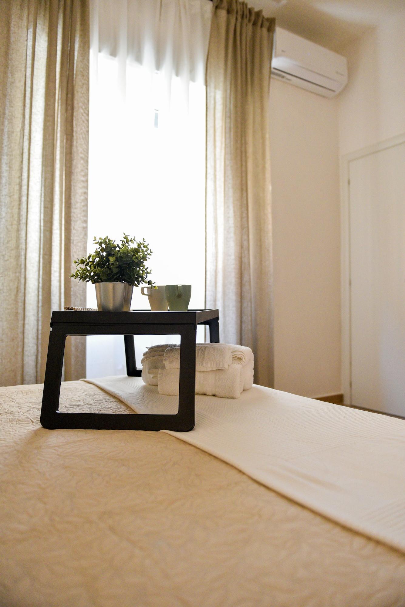 บี แอนด์ บี ปอร์ตาฟอร์ตูนา ลัคกี้ ชาร์ม Bed & Breakfast ซาแลร์โน ภายนอก รูปภาพ