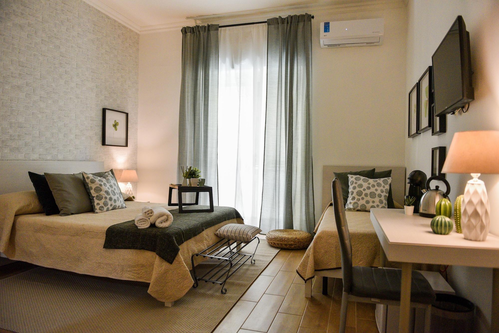 บี แอนด์ บี ปอร์ตาฟอร์ตูนา ลัคกี้ ชาร์ม Bed & Breakfast ซาแลร์โน ภายนอก รูปภาพ