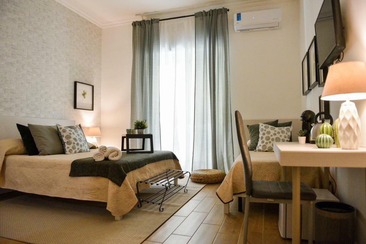 บี แอนด์ บี ปอร์ตาฟอร์ตูนา ลัคกี้ ชาร์ม Bed & Breakfast ซาแลร์โน ภายนอก รูปภาพ